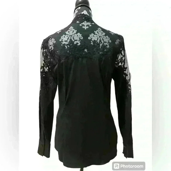 Long sleeve lace trim poplin blouse, size 4. Beautiful piece for your wardrobe. - Picture 2 of 11